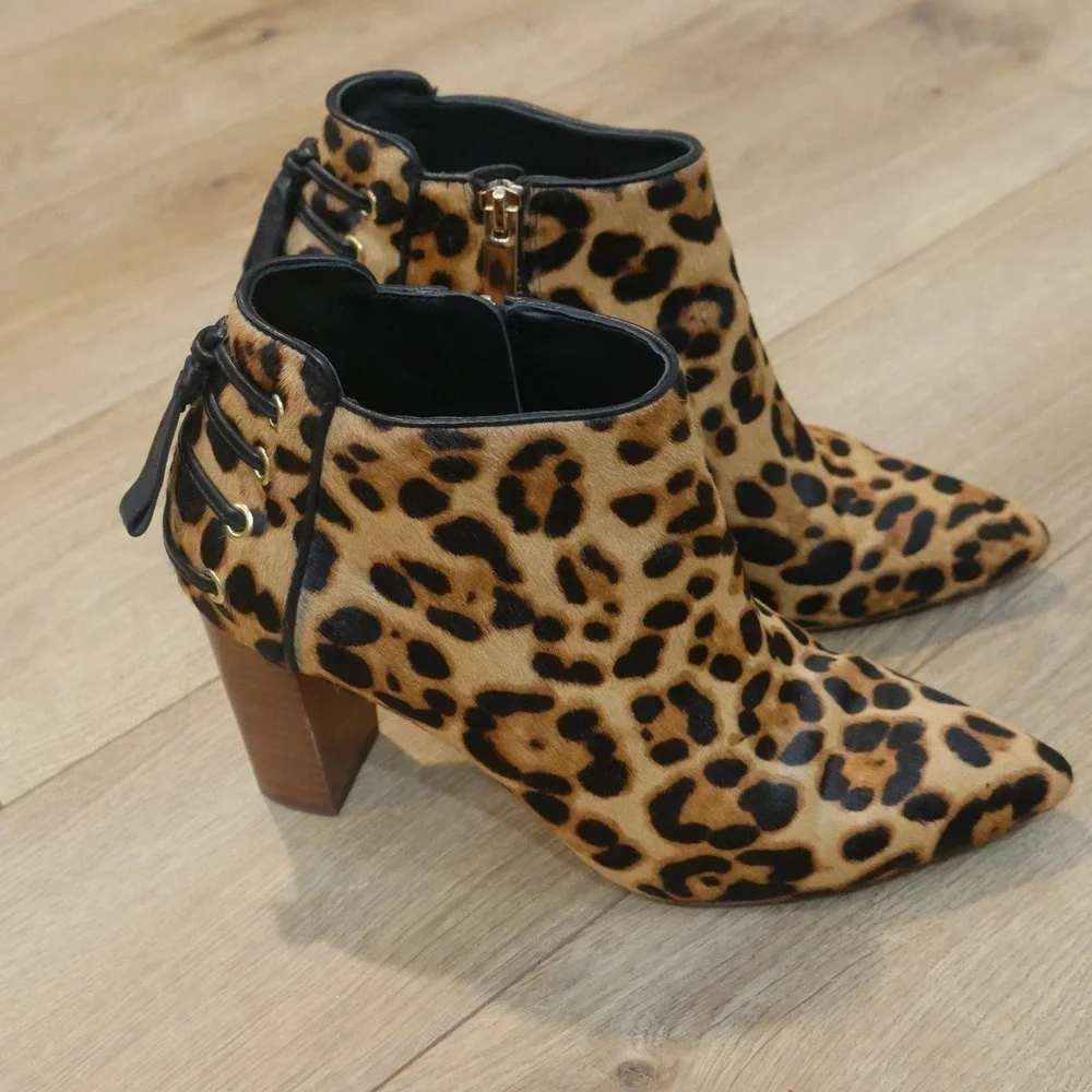 𝅺RACHEL Zoe Trixie Leopard Booties Size 8 - Picture 9 of 10